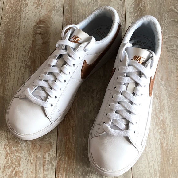 NWT Nike blazer low rose gold swoosh - Picture 5 of 7